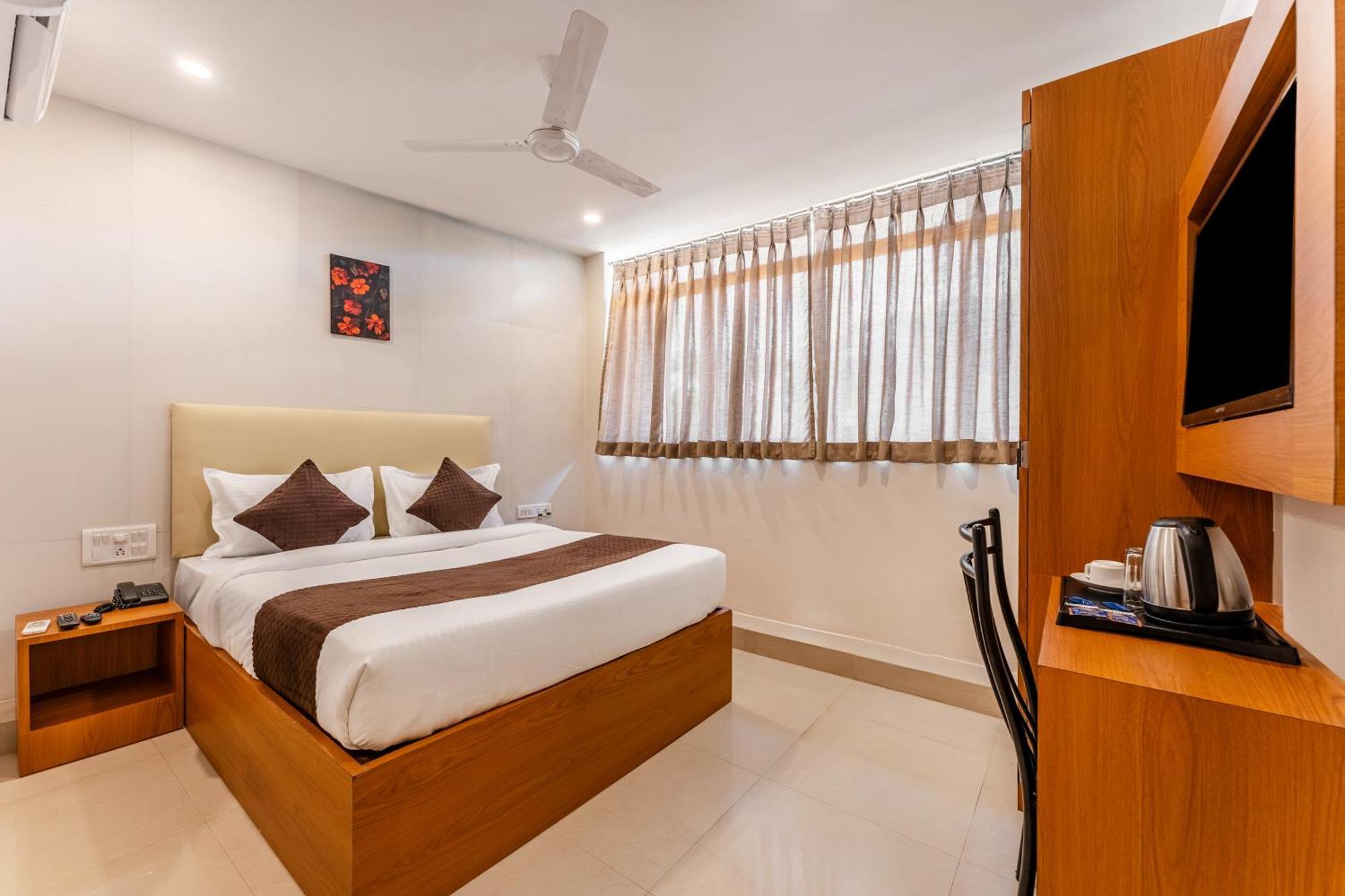Metropolis Business Hotel Panaji Exterior foto