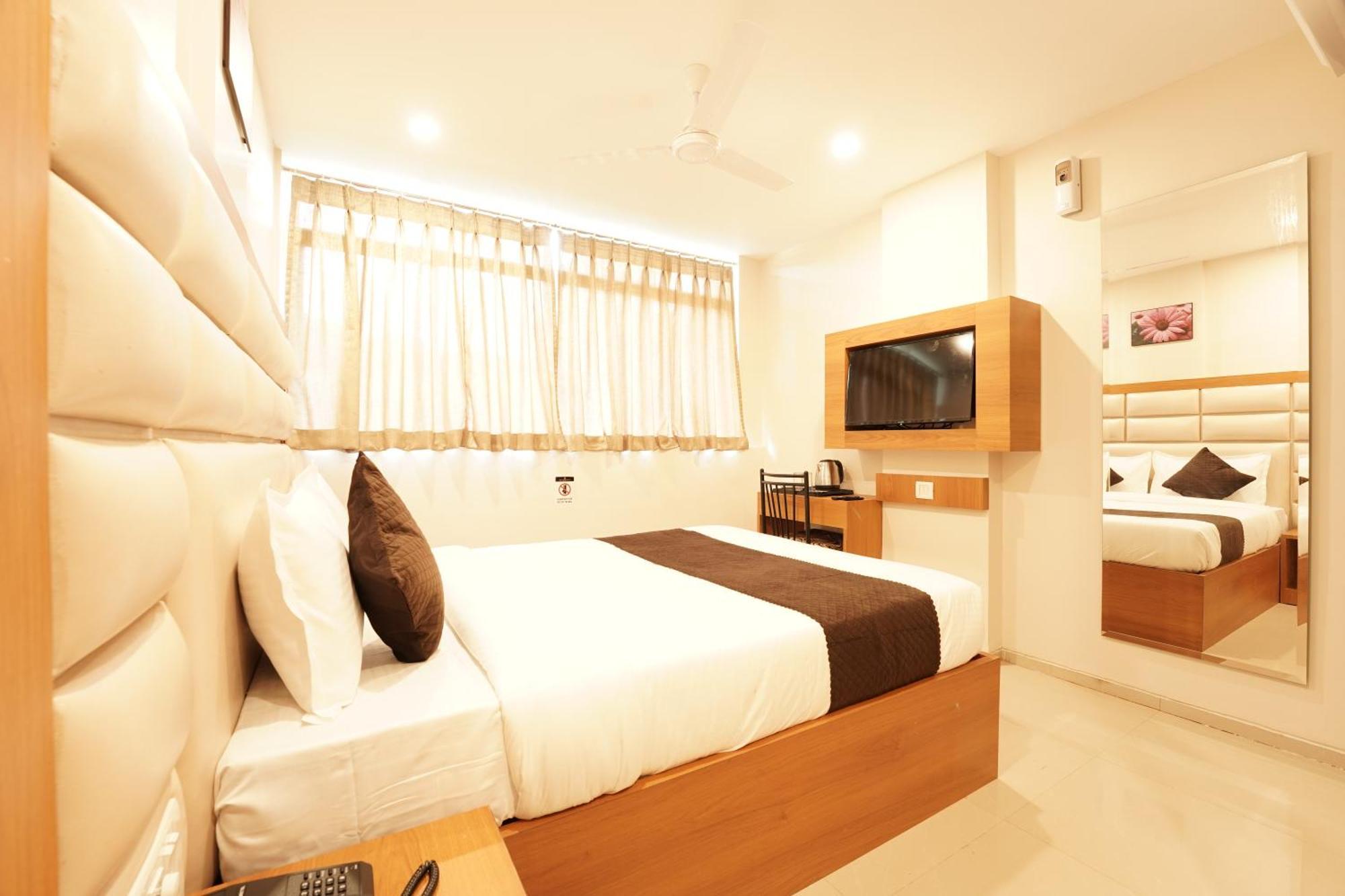 Metropolis Business Hotel Panaji Exterior foto