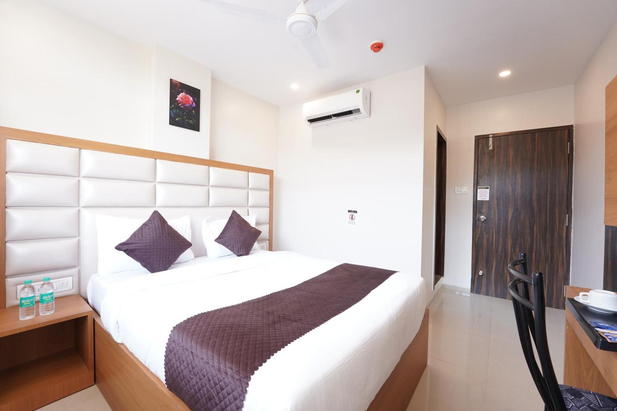 Metropolis Business Hotel Panaji Exterior foto