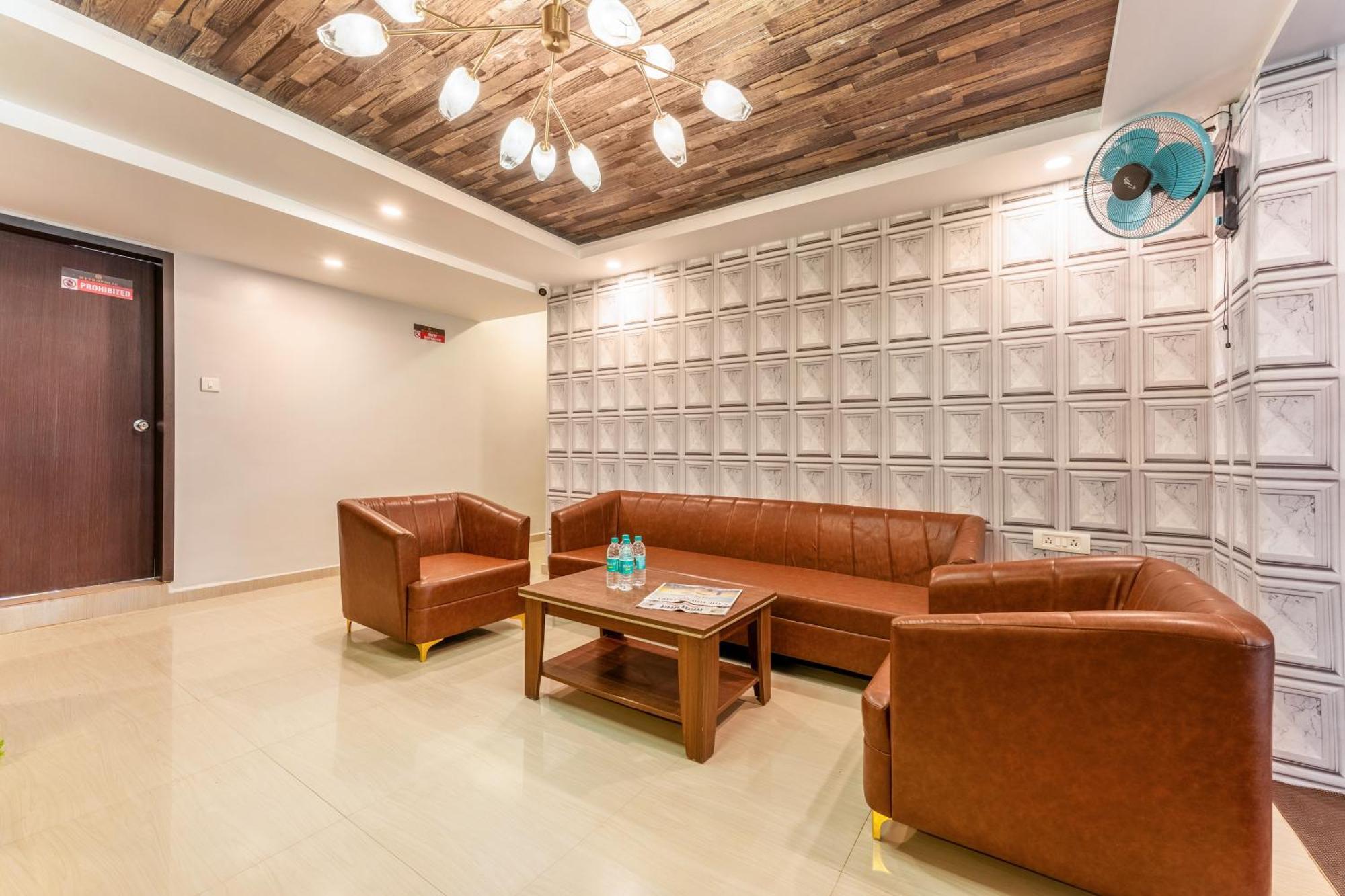 Metropolis Business Hotel Panaji Exterior foto