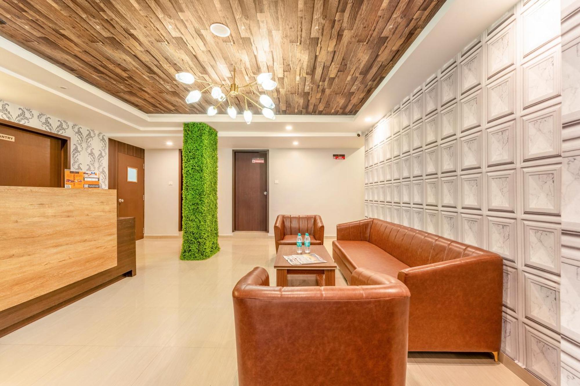 Metropolis Business Hotel Panaji Exterior foto
