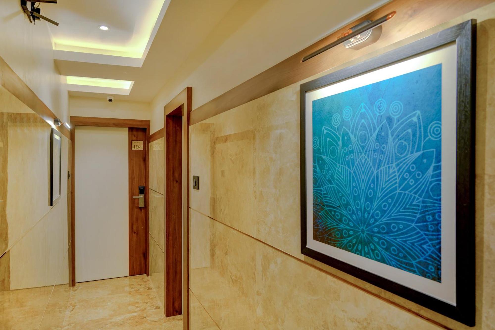 Metropolis Business Hotel Panaji Exterior foto