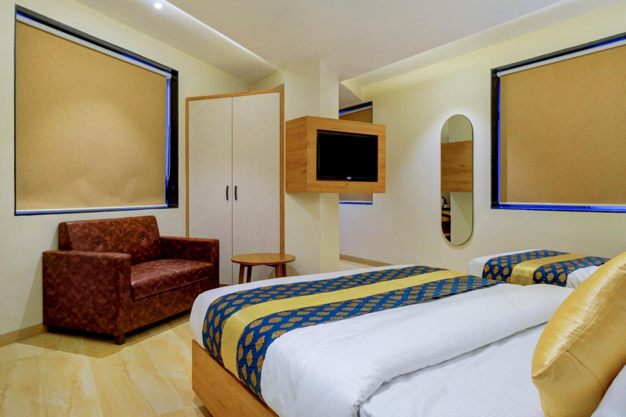 Metropolis Business Hotel Panaji Exterior foto